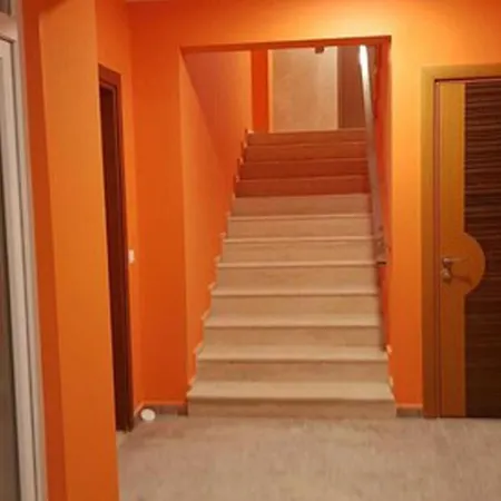 Hotel apartamentowy Dolly *